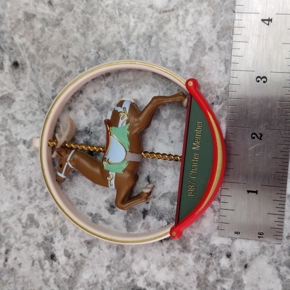 1987 Hallmark Keepsake Ornament Collectors Club "Carousel Reindeer" Christmas - Picture 11 of 12